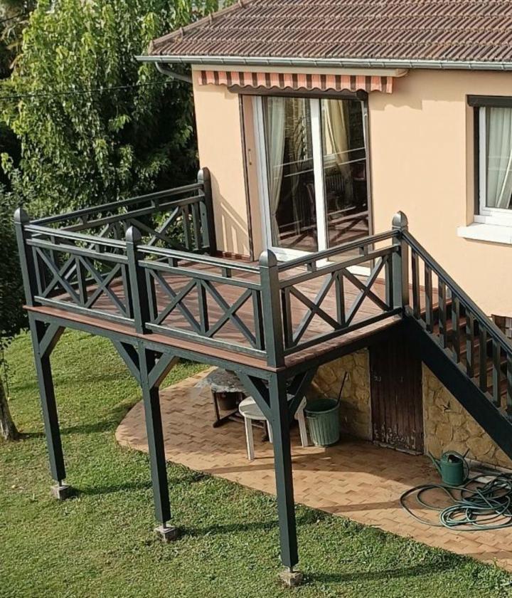 Nous mettons en valeur les murs extérieurs de votre bâtiment